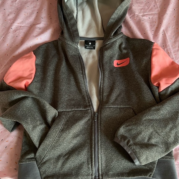 Nike Other - Girls NIKE DRY FIT HOODIE